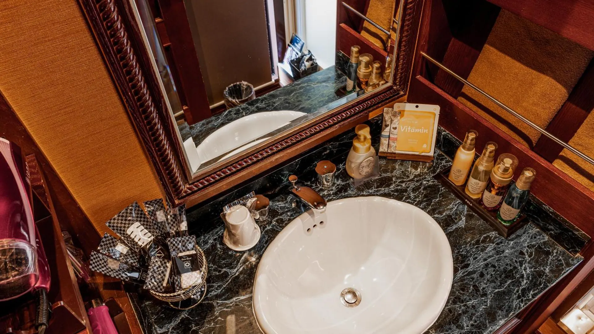 Hotel Salle De Bain (Adults Only) Osaka Yetişkin Oteli