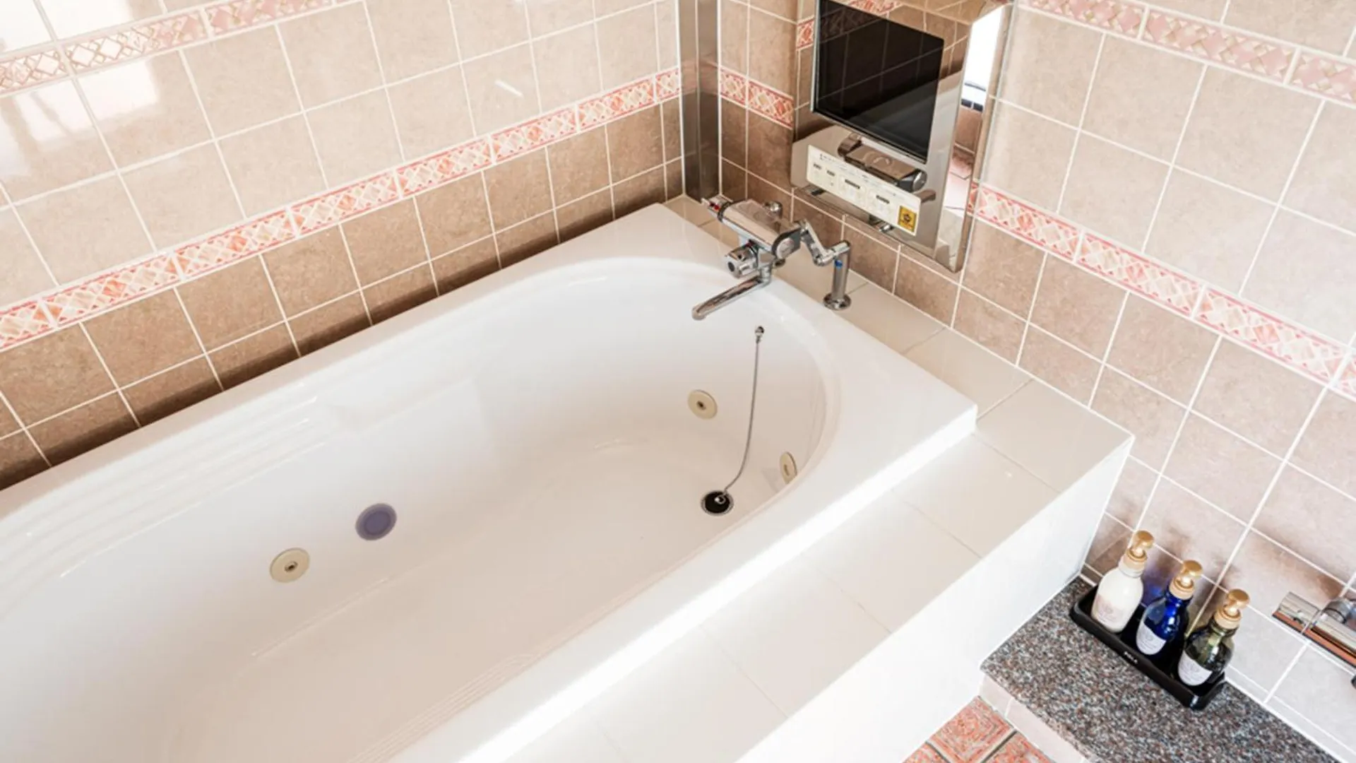 Hotel Salle de bain  Ōsaka 2*,  Japon